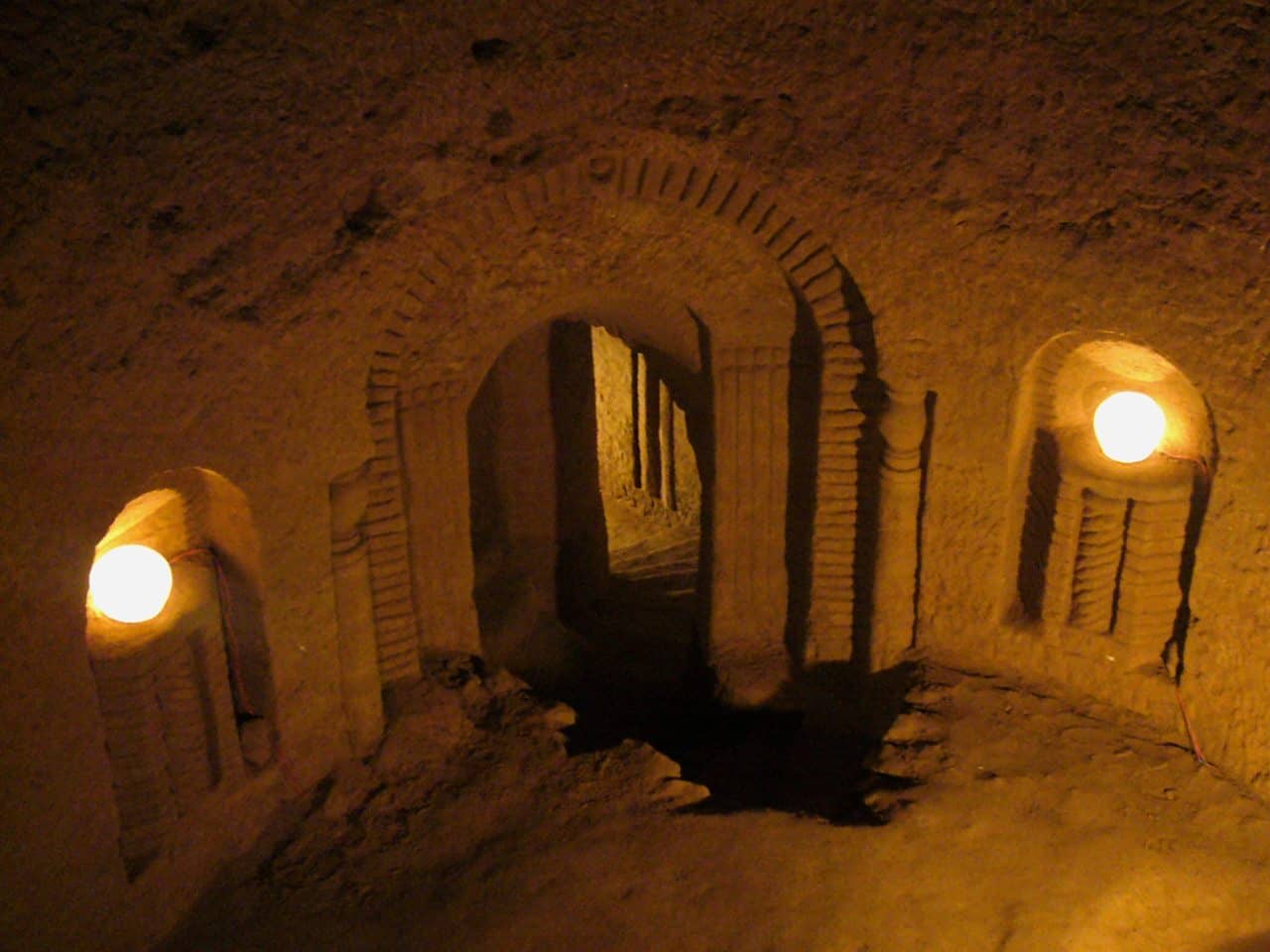 This Man Spent 23 Years To Create An Underground Temple Under His House   Temple3 