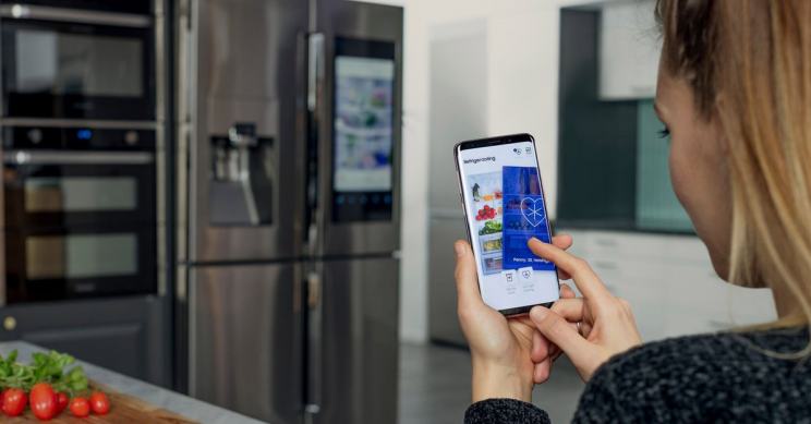 Clean Your Fridge, Samsung Launches Refrigerdating App!