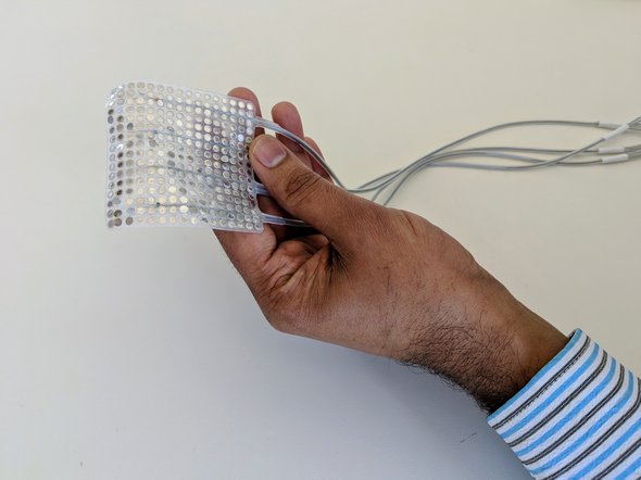 Brain Implant Can Translate Your Thoughts Into Words!