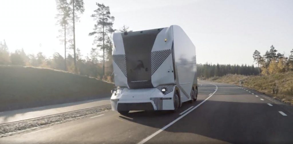 T-Pod Truck By Einride Is Self-Driving And Undergoing Trials