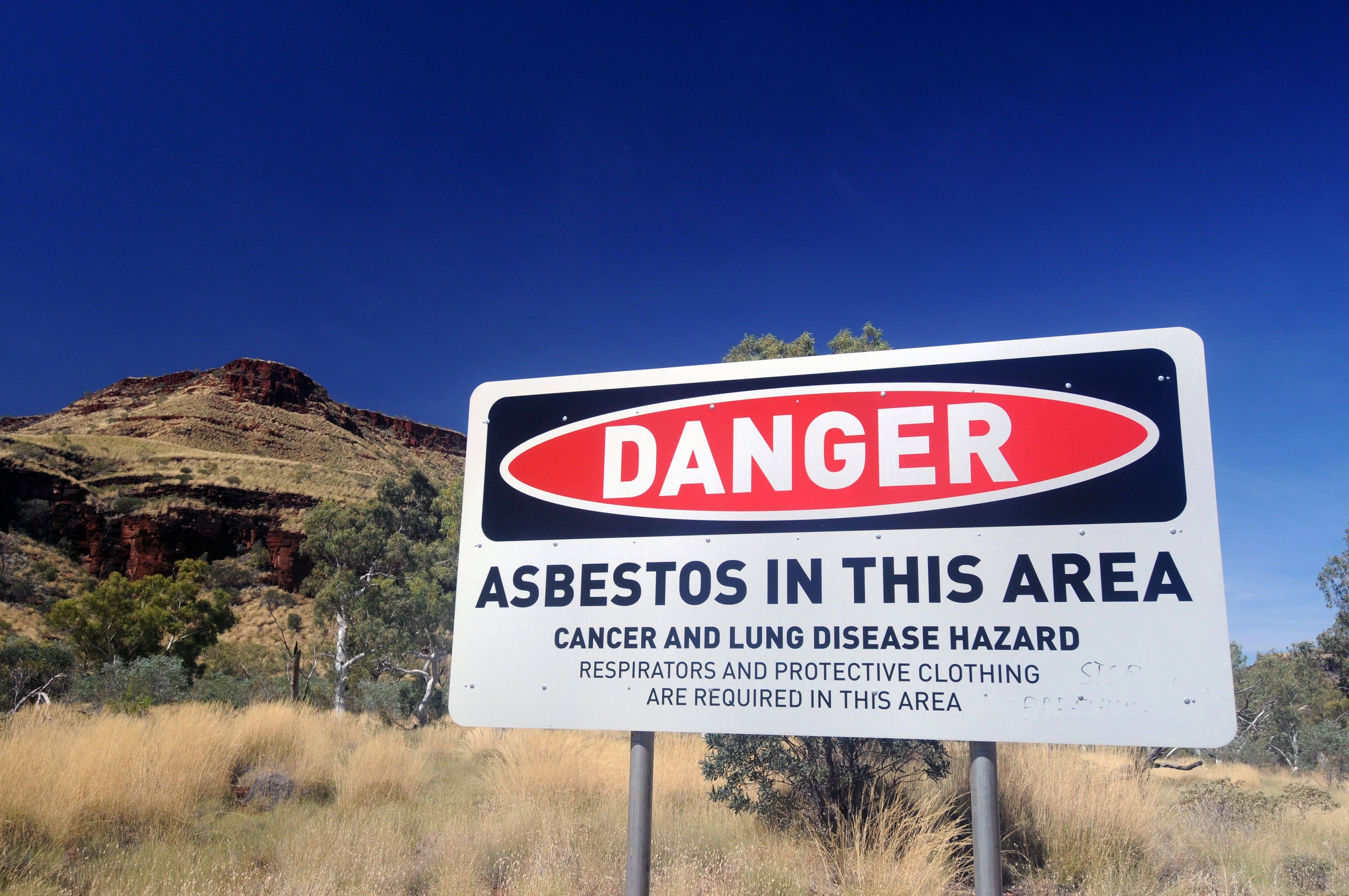 Tourists Won’t Stop Visiting Wittenoom – The Asbestos Town In Australia