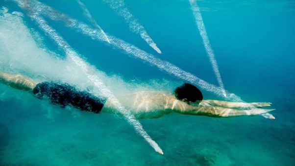 Can Diving Into Water Help You Protect Yourself Against Bullets?