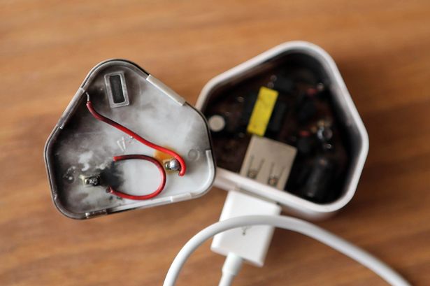 Using Cheap Smartphone Chargers Can Help You Land In A Burn Center