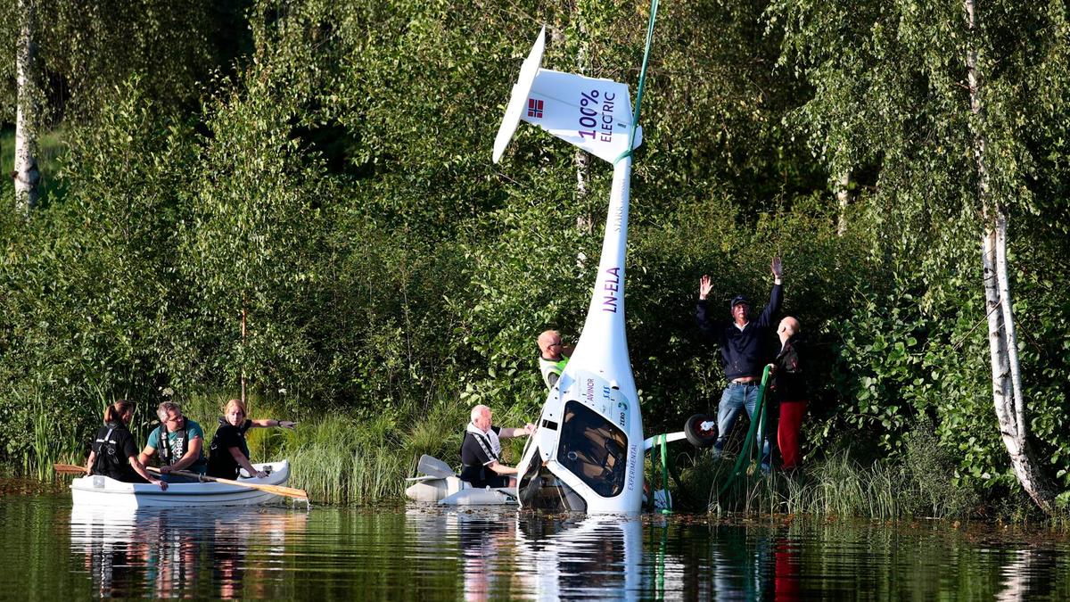 Norway’s First Fully Electric Plane Crashes On Its First F