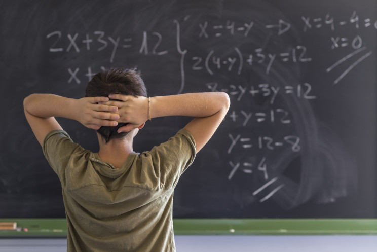 These 7 Simple Math Equations Have Divided The Internet