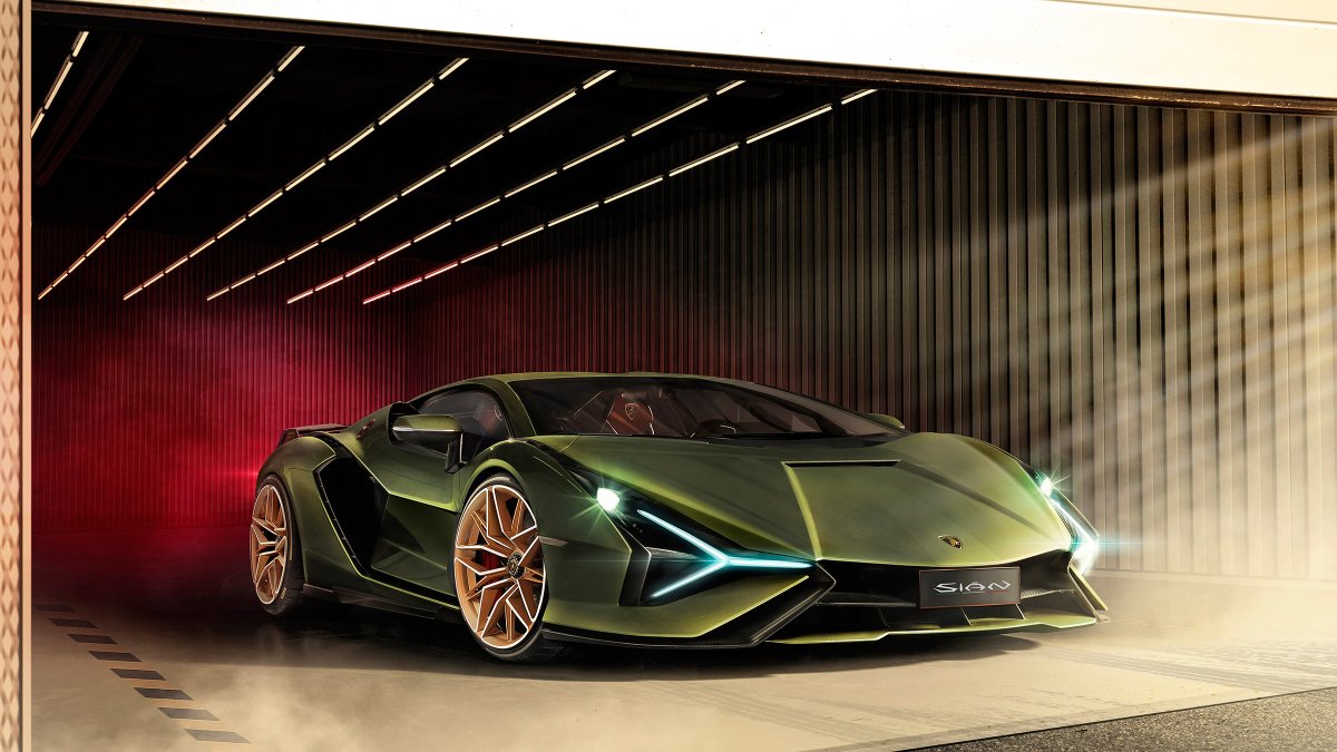 Lamborghini Just Created Its First Hybrid Car And Its A Wond