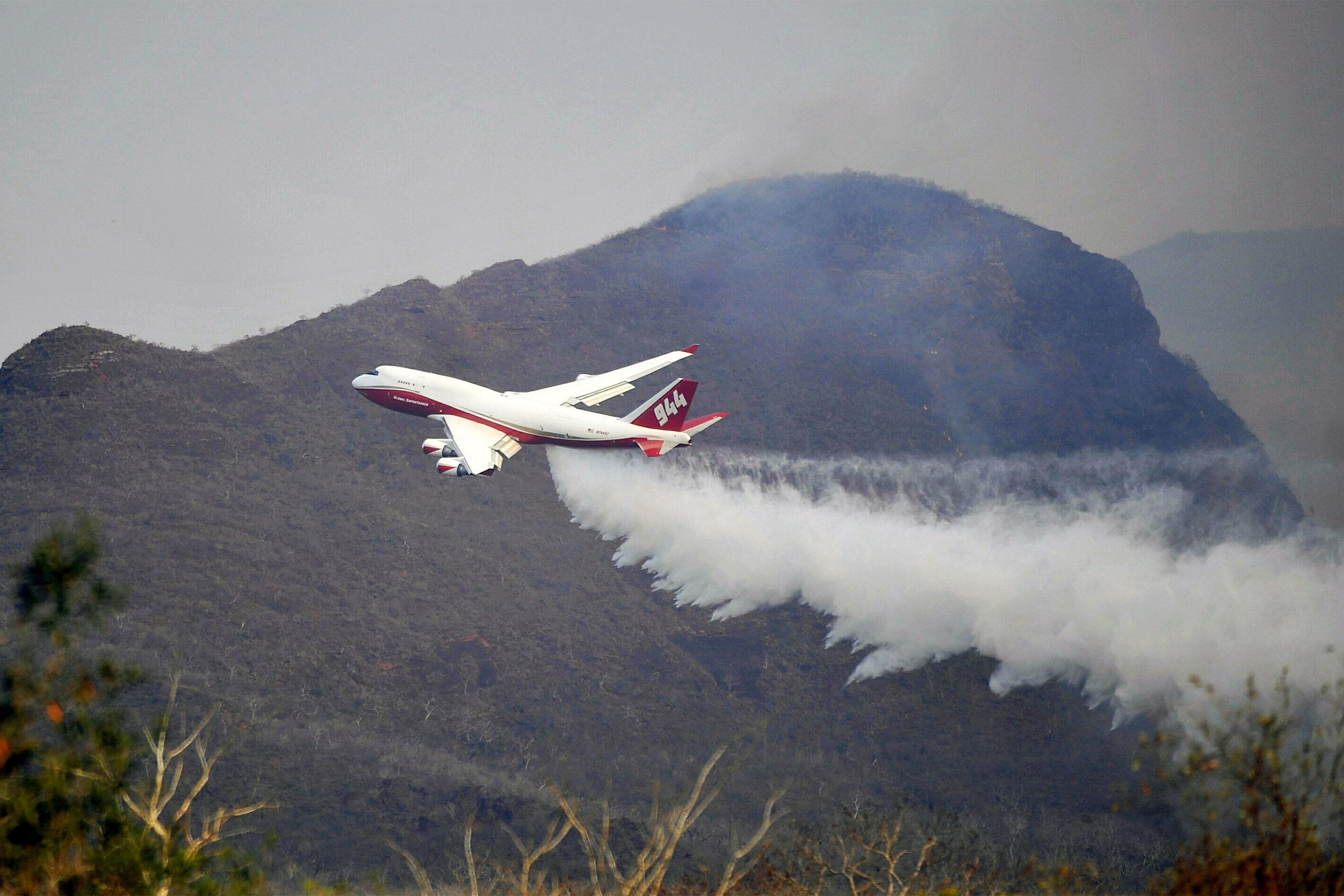 The Global SuperTanker – Boeing 747-400 – Is Fighting The Amazon Fire