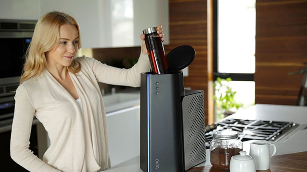 This Reverse Microwave Gadget Chills Your Drinks In Minutes