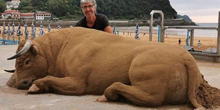 Andoni Bastarrika Is A Self-Taught Artist And Sand Sculptor