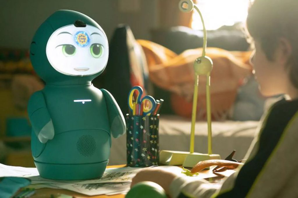 Meet Moxie – A $1,500 Robot That Will Teach Kids
