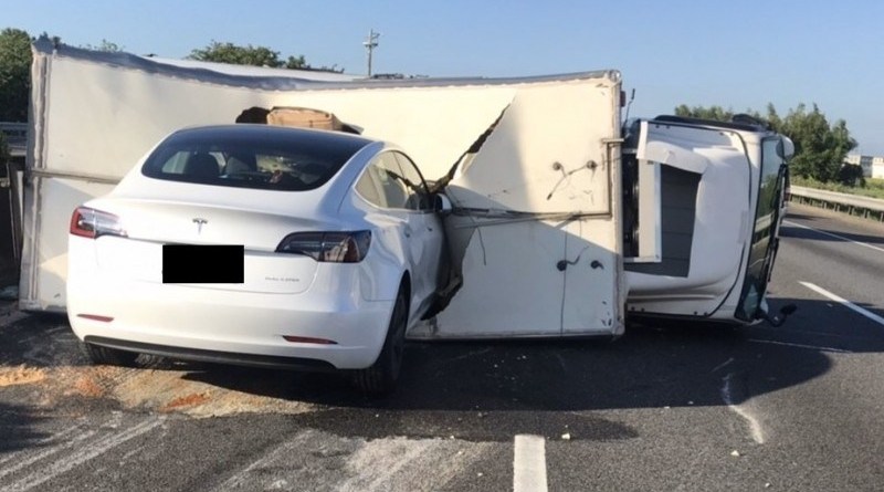 Tesla Model 3 On Autopilot Slammed Into A Truck On A Highway