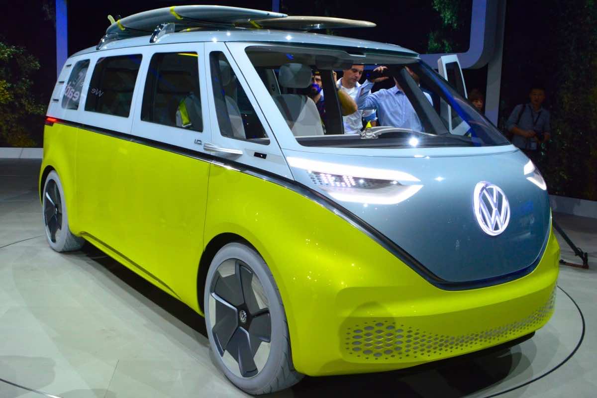 Volkswagon Introduces Self-Driving Mode In Camper Vans