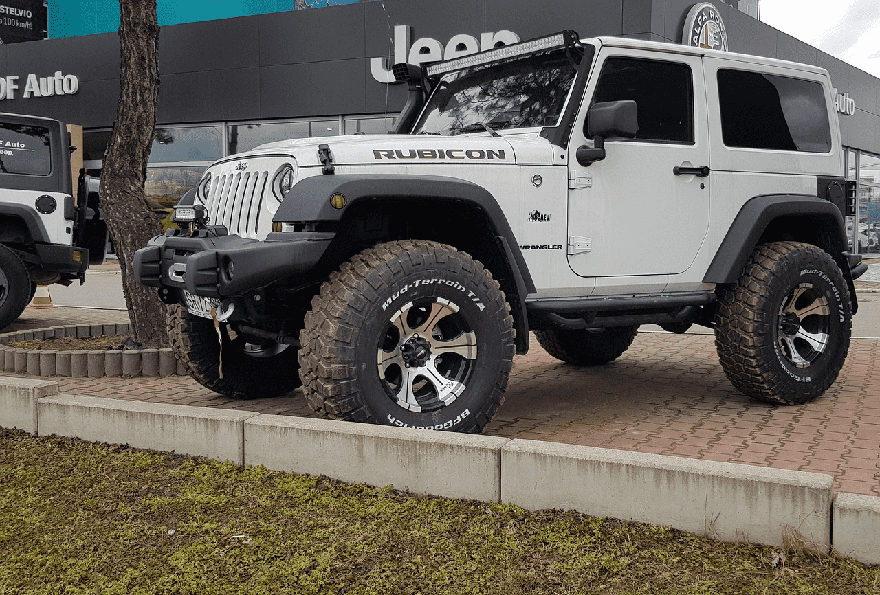 6 Jeep Wrangler Modifications And Upgrades You Should Consid