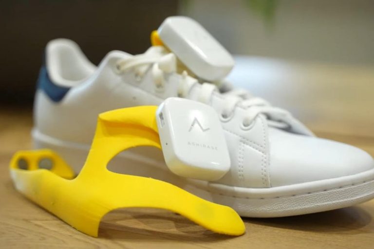 These Vibrating Shoes Can Help Visually Impaired People Navigate City