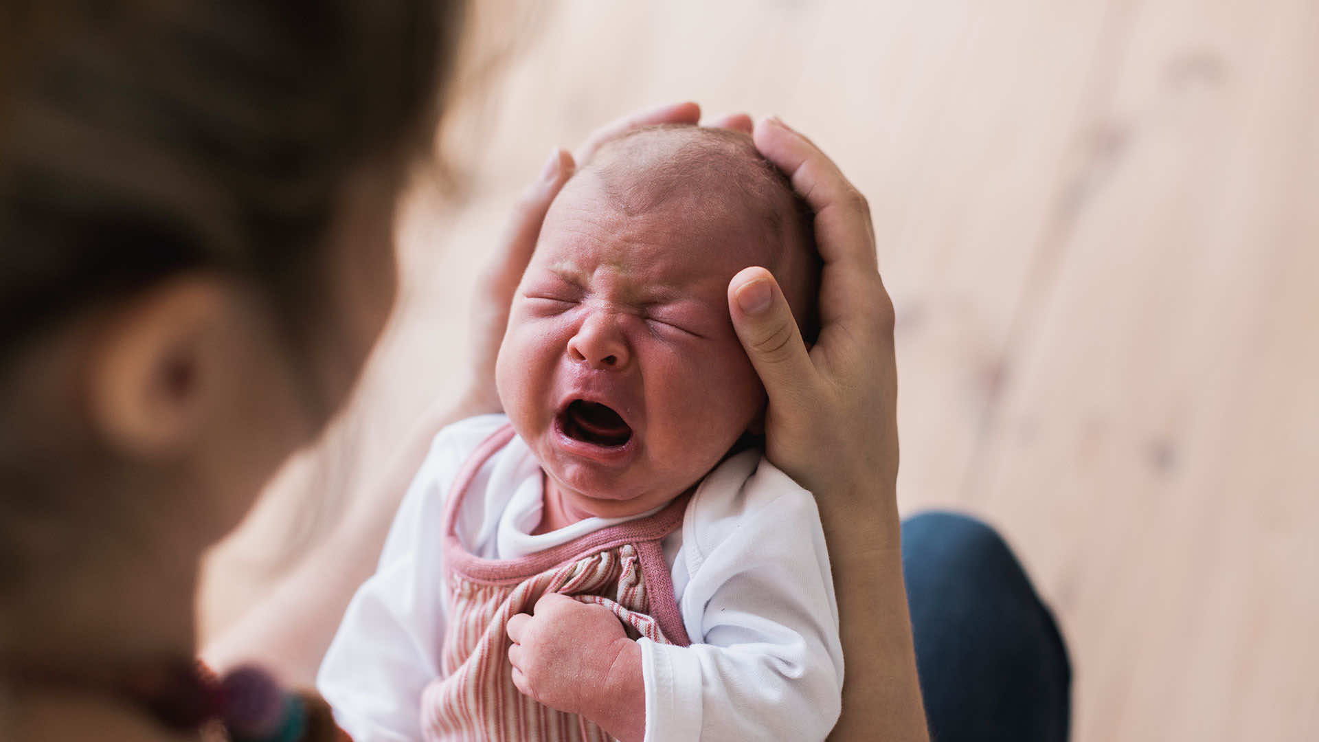 Плачут ли новорожденные