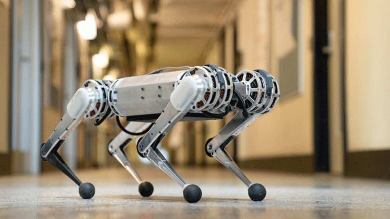 This Tiny Robot Cheetah Has Broken The Speed Record For Tiny