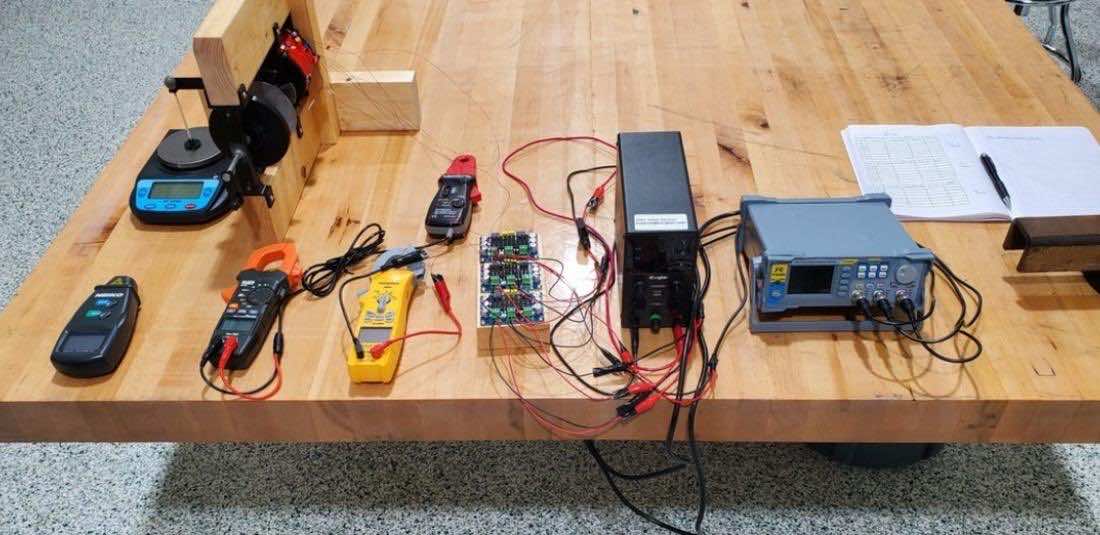 Teenager Designs Futuristic Electric Motor Without T