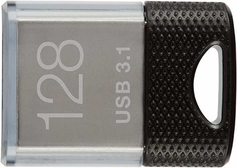 10 Best USB Storage Drives For Tesla Model 3