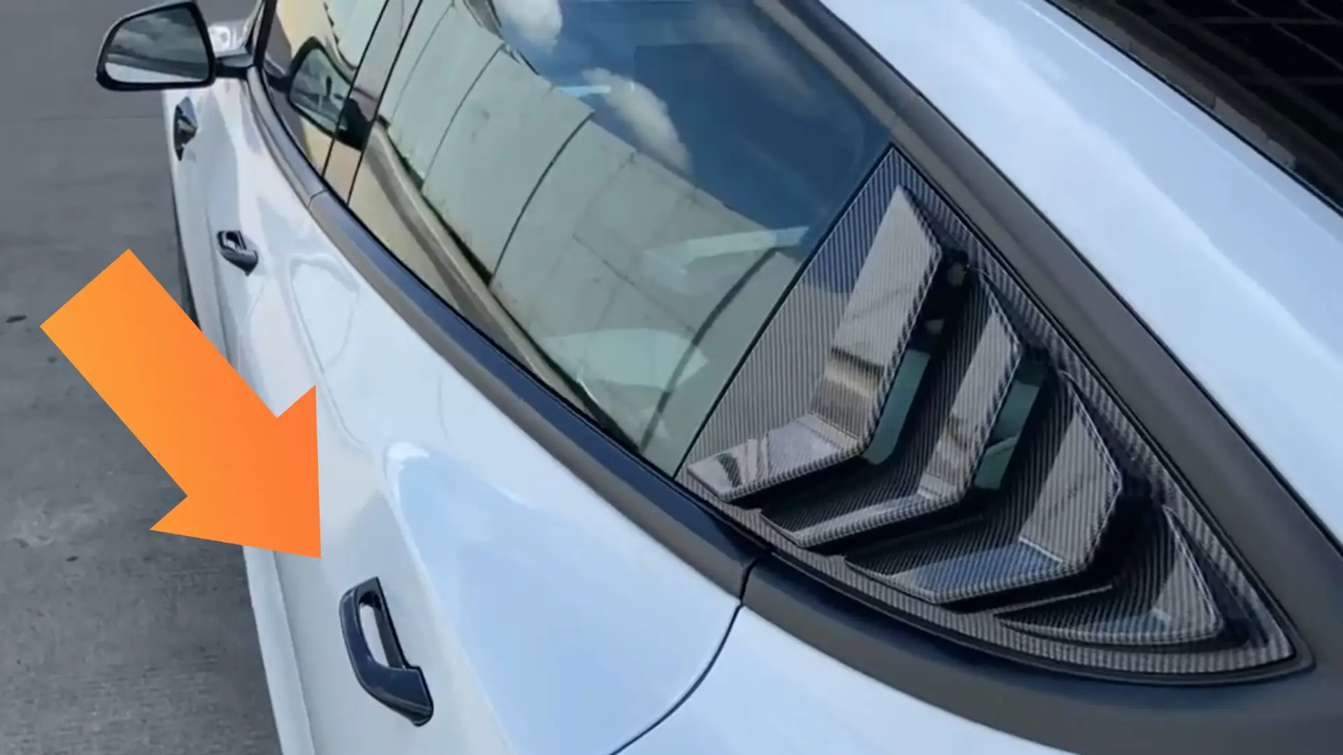 These Cheap Device Can Easily Fix Frozen Tesla Door Handles