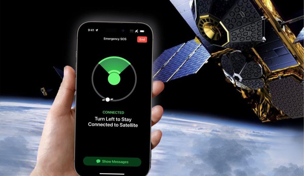 This Handy New Device Adds Satellite Messaging To Your IPhon