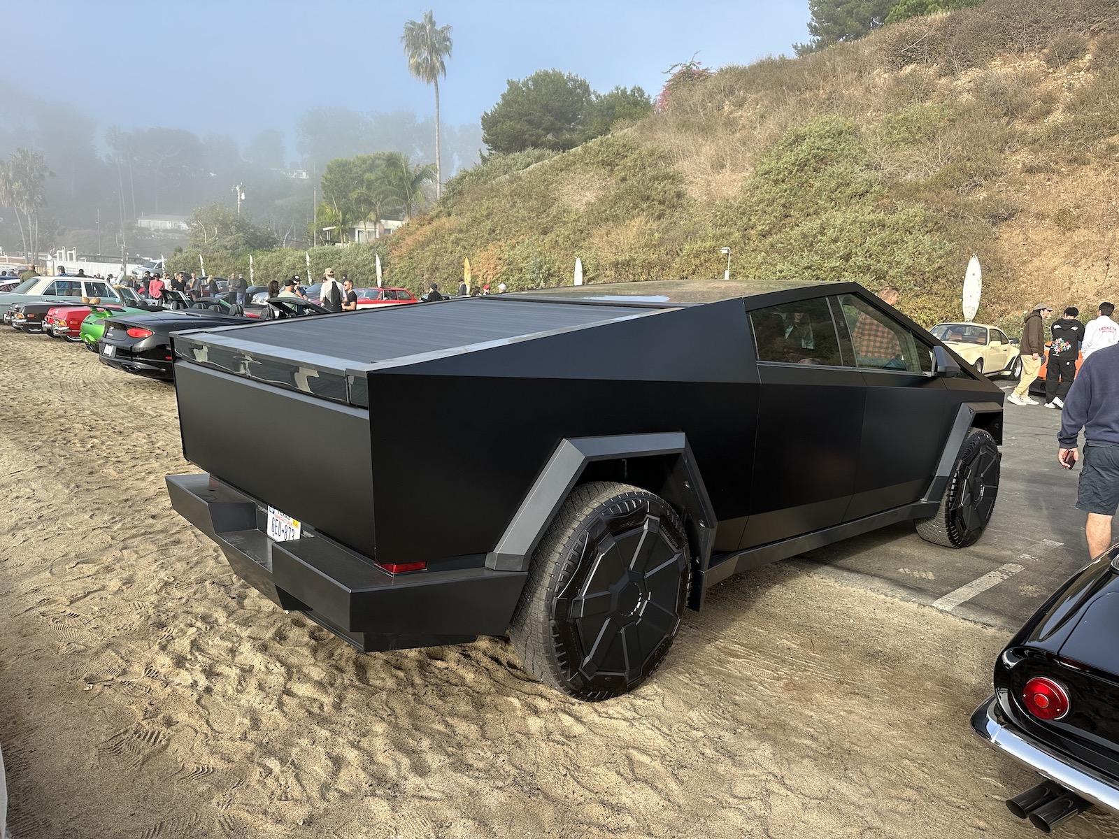 Turns Out The Tesla Cybertruck Comes In Black As Well