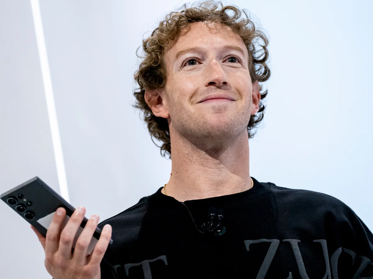 Everything I Say Gets Leaked, Mark Zuckerberg Says In Leaked